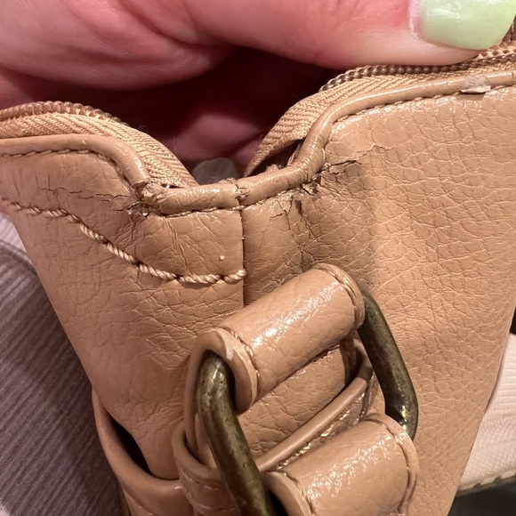 SOLD B.O.C Born Concepts Beige Medium Purse - Picture 10 of 14